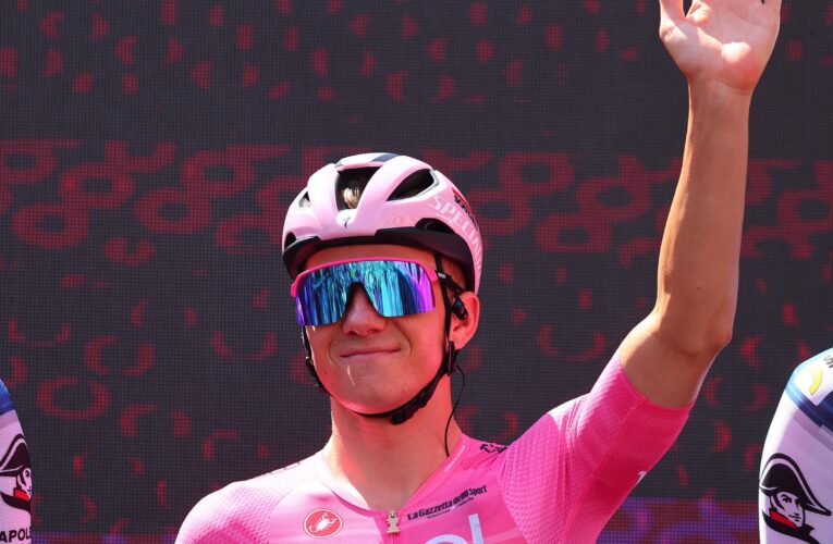 Remco Evenepoel lead at 2023 Giro d’Italia ‘is a tiny gap’ – Robbie McEwen says on The Breakaway