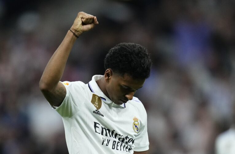 Real Madrid 2-1 Rayo Vallecano – Rodrygo nets late winner as Los Blancos stand with Vinicius after racist abuse
