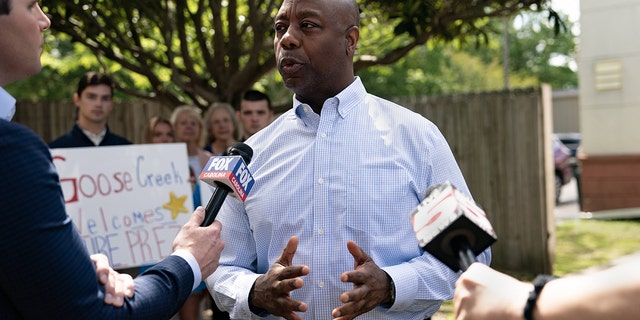 Sen. Scott speaking with reporters