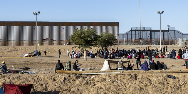 Migrants waiting