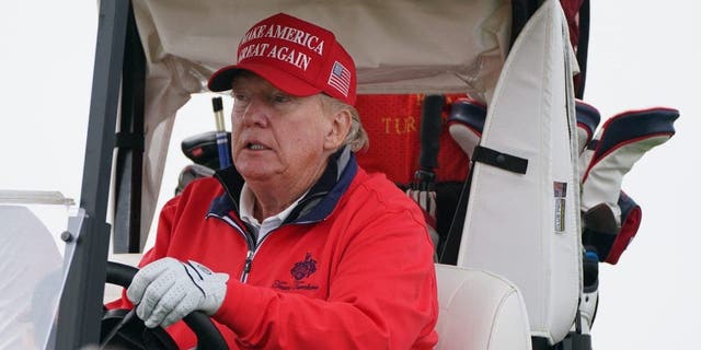 Trump playing golf