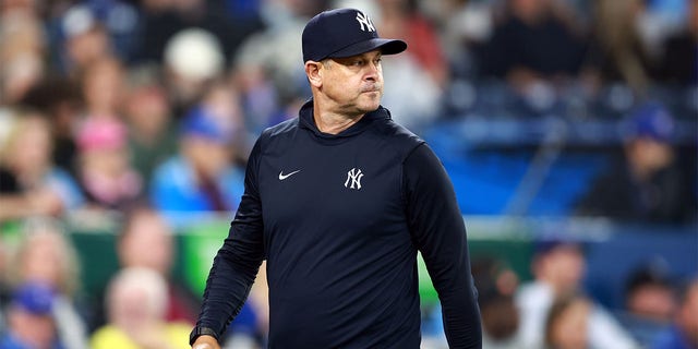 Aaron Boone in a game against the Blue Jays