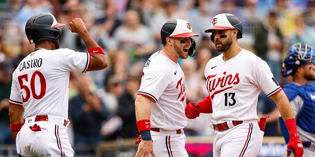 Joey Gallo celebrates home run