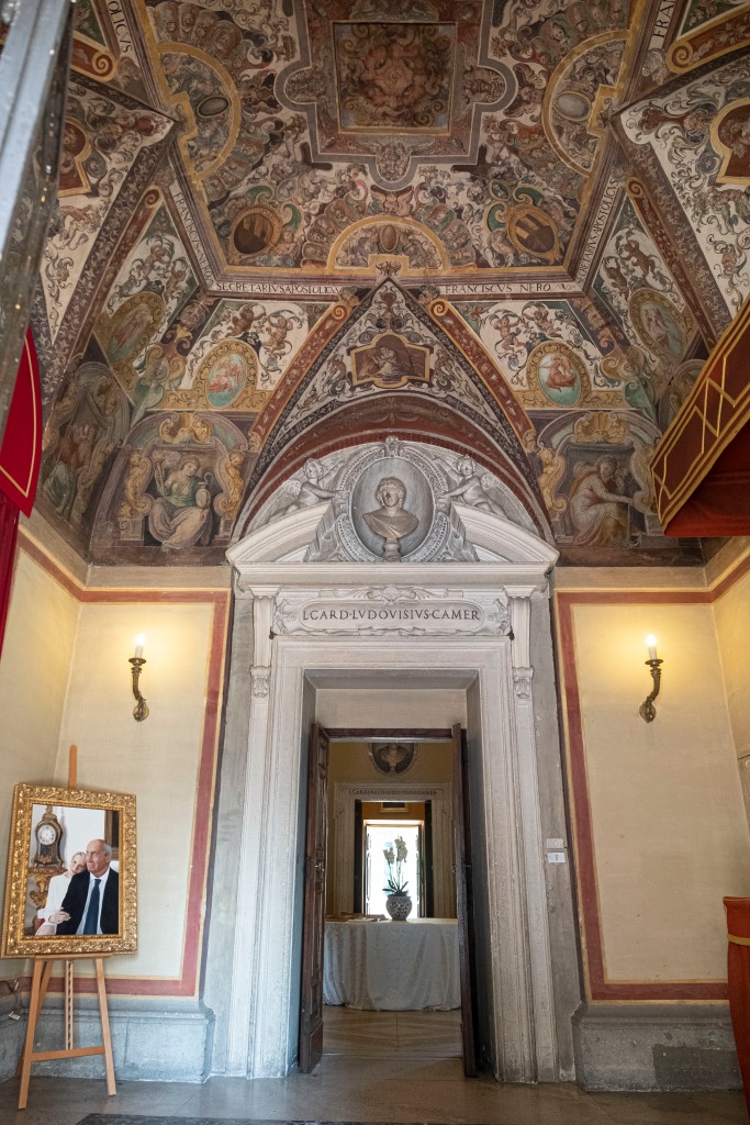 A poignant reminder of Prince Nicolò still stood inside the villa before the eviction: a portrait of him and Princess Rita, under a bust of Cardinal Ludovico Ludovisi, his kinsman who first built the villa.