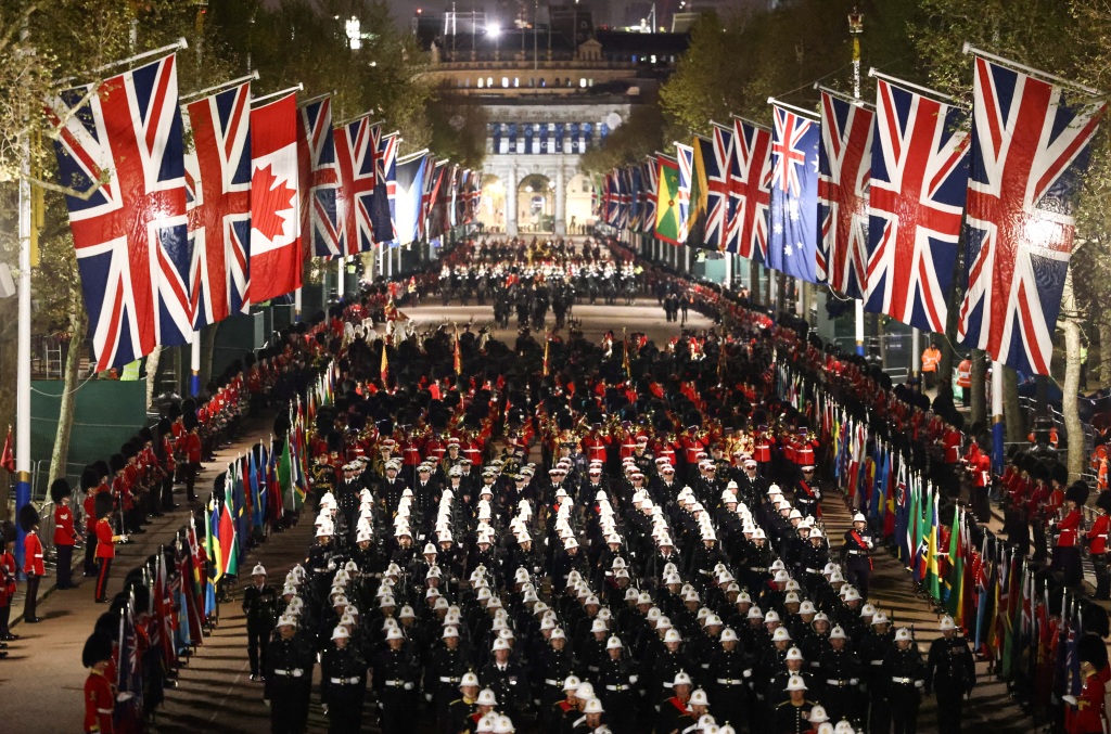 The run-through of the ceremony went all around London. 