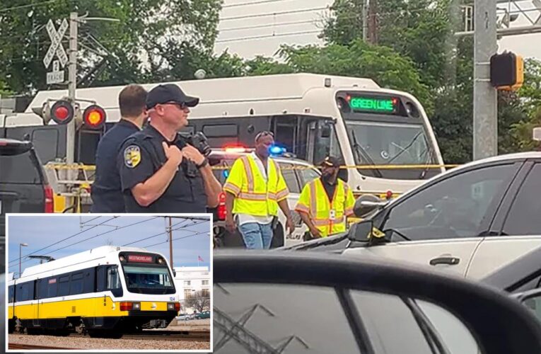 Shooting on train in Dallas leaves 1 dead, 2 injured