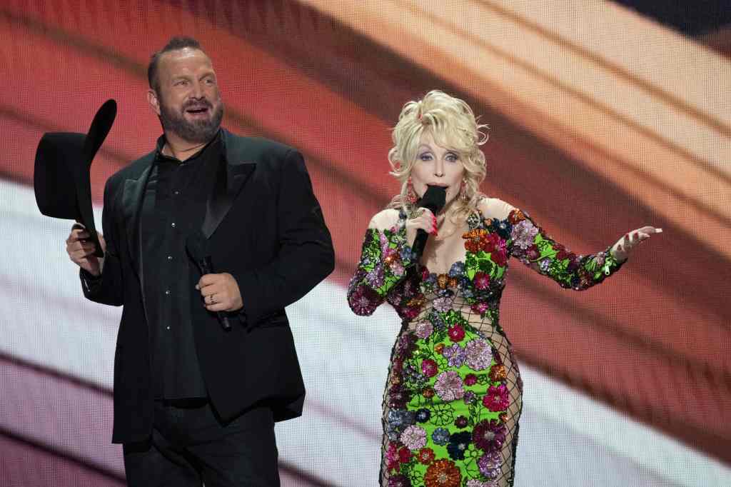 Dolly Parton and Garth Brooks