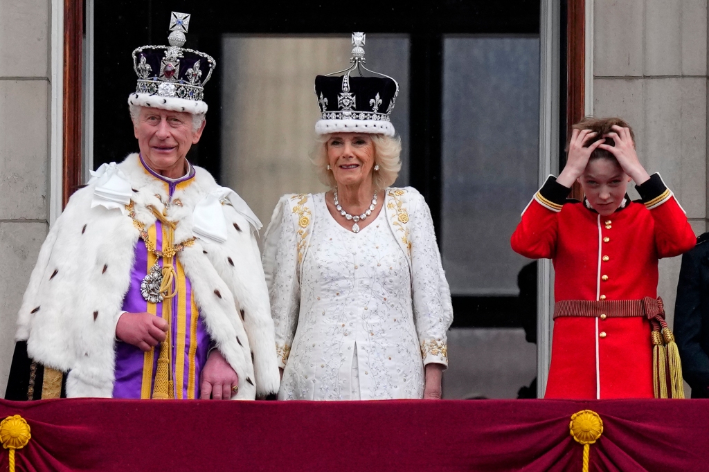 The next day, they celebrated at the coronation concert on the grounds of Windsor Castle. 