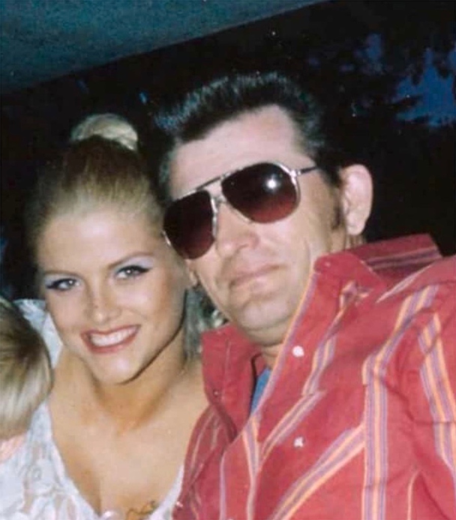 Anna Nicole Smith and Donald Hogan during their inaugural meeting.  