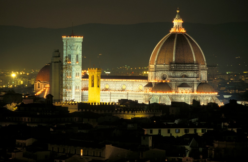 Florence, the Duomo at night