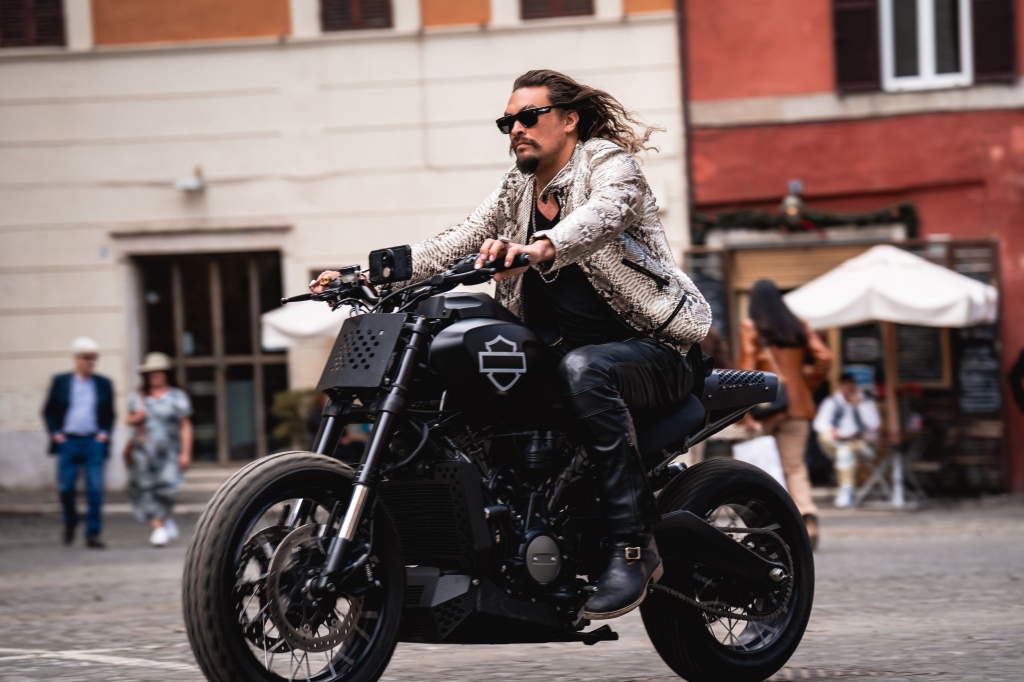 Jason Momoa joins the "Fast" franchise as a kooky villain named Dante Reyes.