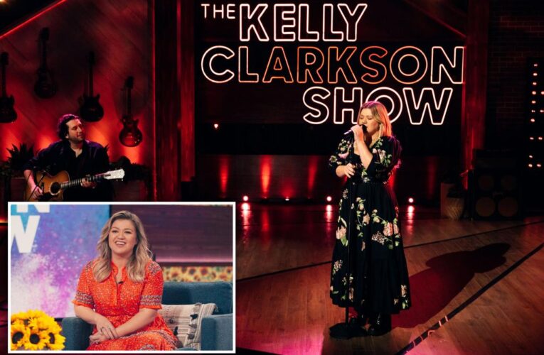 Kelly Clarkson reveals the reason she’s moving her talk show to NYC