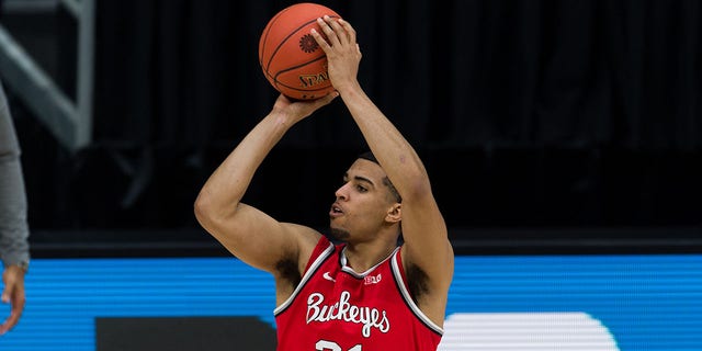 Seth Towns vs Michigan