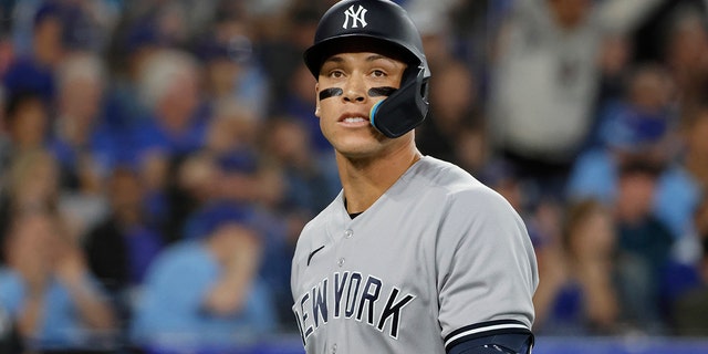 Aaron Judge walks off the field