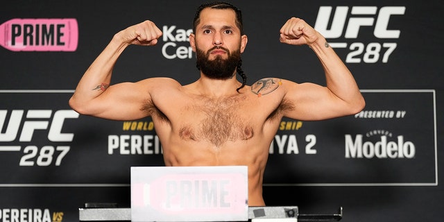 Jorge Masvidal weighing in