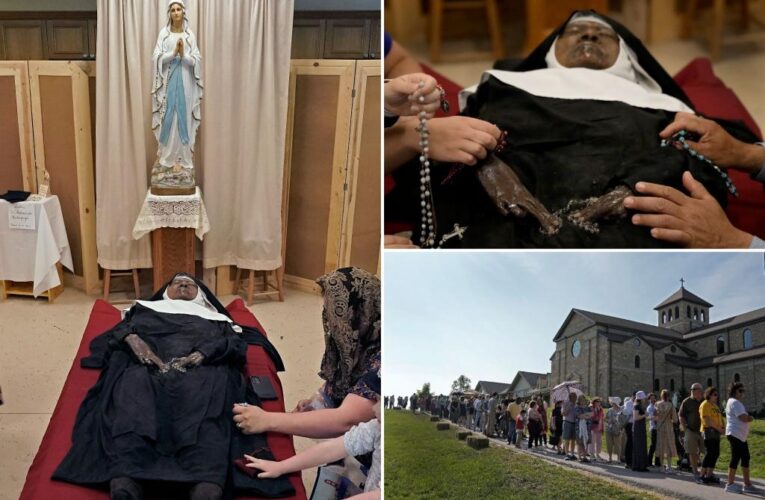 Thousands flock to see body of ‘miracle’ nun Sister Wilhelmina Lancaster