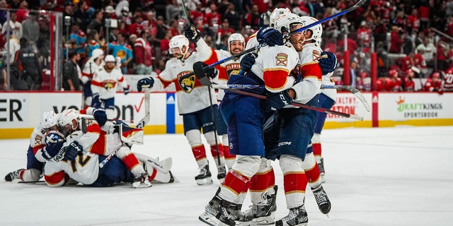 Panthers celebrate Matthew Tkachuk's goal