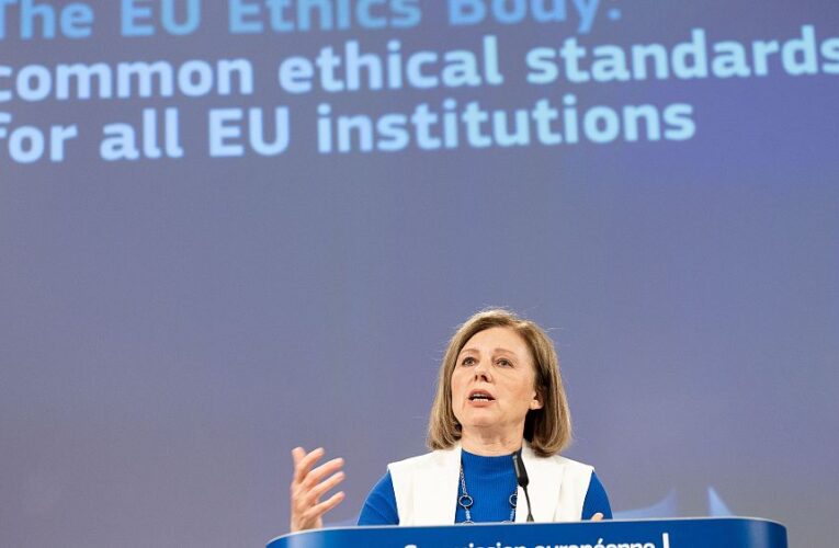 European Commission announces plans for new ethics body aimed at fighting corruption