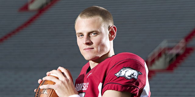 Ryan Mallet poses in Arkansas jersey