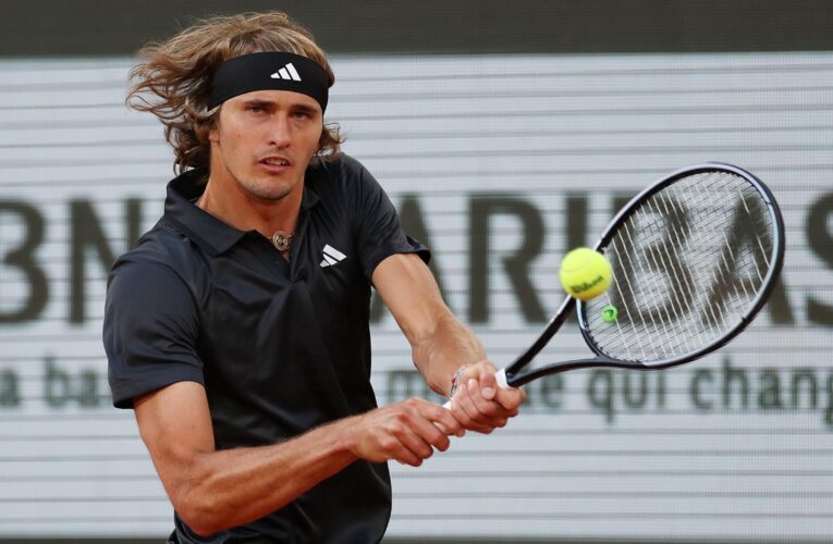 French Open 2023: Dominant Alexander Zverev crushes Alex Molcan to advance into third round