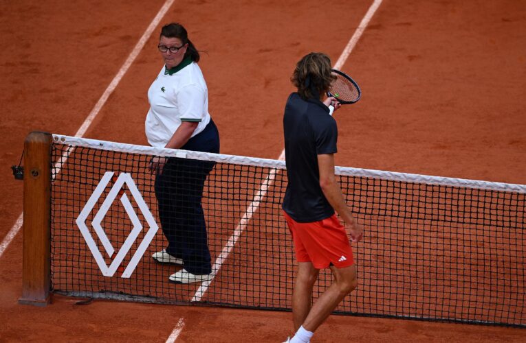 French Open: ‘I’m telling you!’ – Confusion as Alexander Zverev thinks game is over but serve called out