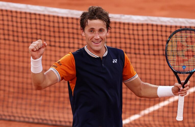 French Open 2023: Casper Ruud dominates Alexander Zverev to set up Roland-Garros final with Novak Djokovic