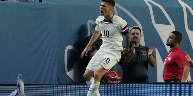 Christian Pulisic celebrating