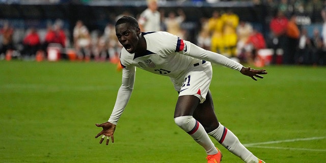 Timothy Weah celebrating