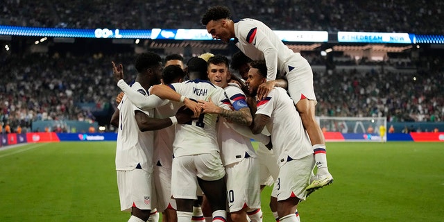 USMNT celebrating