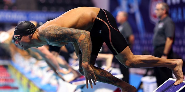 Caeleb Dressel on the starting block