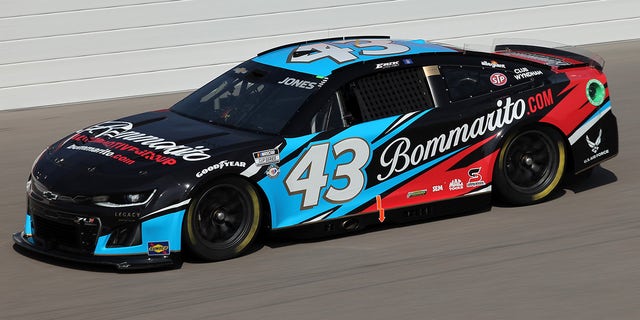 Erik jones vehicle