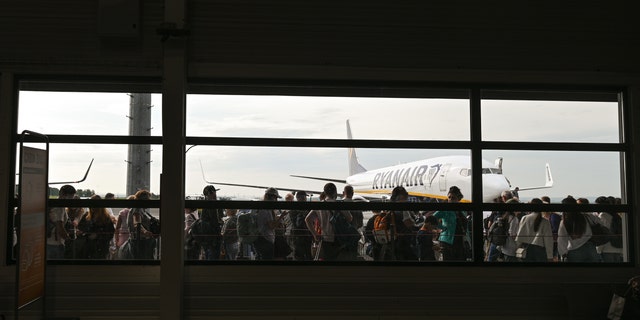 Paris-Beauvais Airport strike