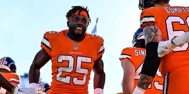 Melvin Gordon III takes the field for the Broncos