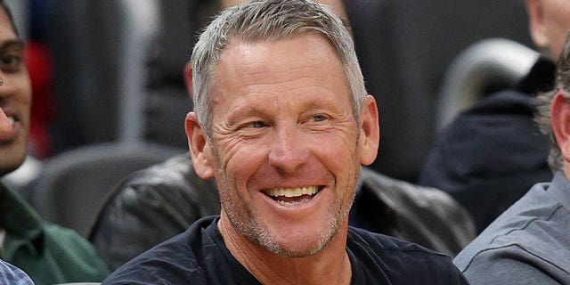 Lance Armstrong smiles