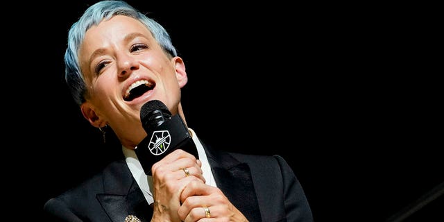 Megan Rapinoe sings