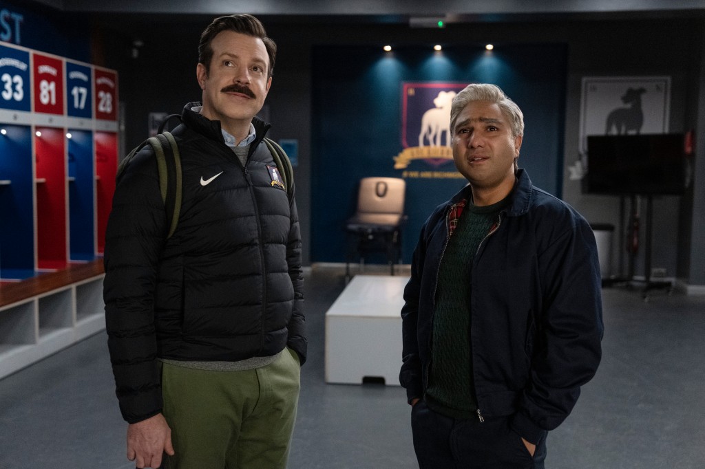 Coach Lasso (Jason Sudeikis, left) and Nate (Nick Mohammed) in the Richmond locker room on "Ted Lasso."