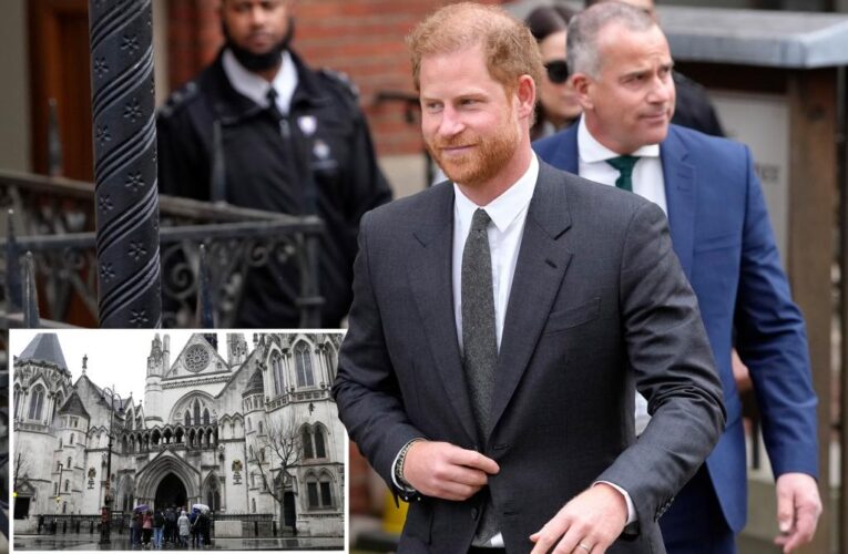 Prince Harry expected to take the stand against UK tabloid Daily Mirror