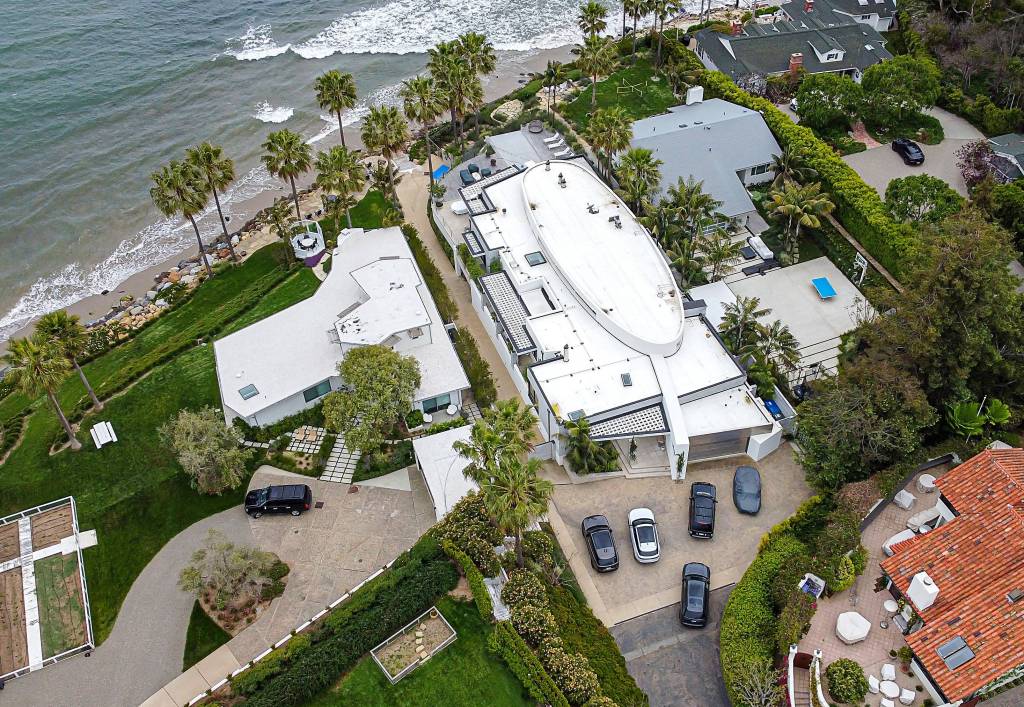 Kevin Costner's coastal estate located in Carpinteria, CA, which he shares with his estranged wife Christine Baumgartner.