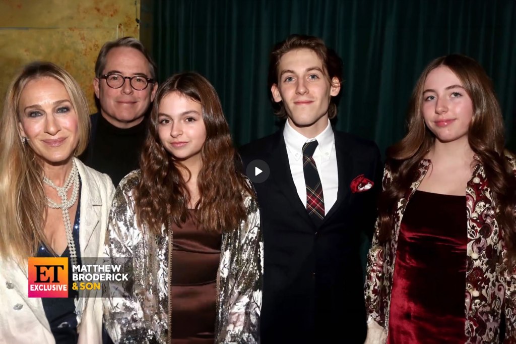 Parker and her husband Matthew Broderick also share 14-year-old twin daughters.