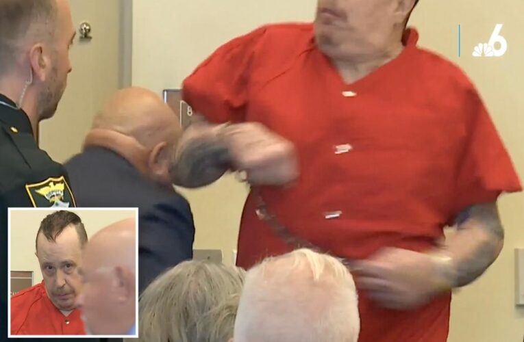 Florida murderer punches his lawyer as he is sentenced to death