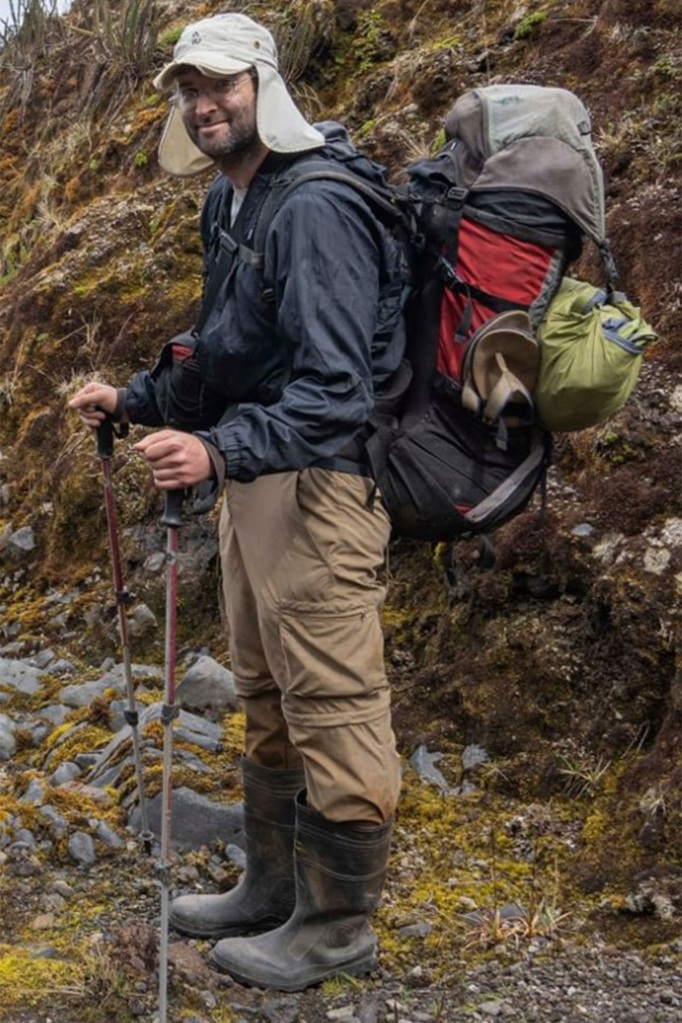 Police described Fraser as an "extremely skilled solo hiker" and started a search where he parked his car at the Deer Ridge Trailhead, which is considered a difficult hike.