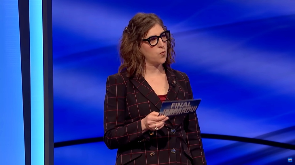 After deeming Gleidt's incorrect and none of the other contestants willing to respond, Bialik revealed the answer to be "Hans Gruber and Scooby Doo.”