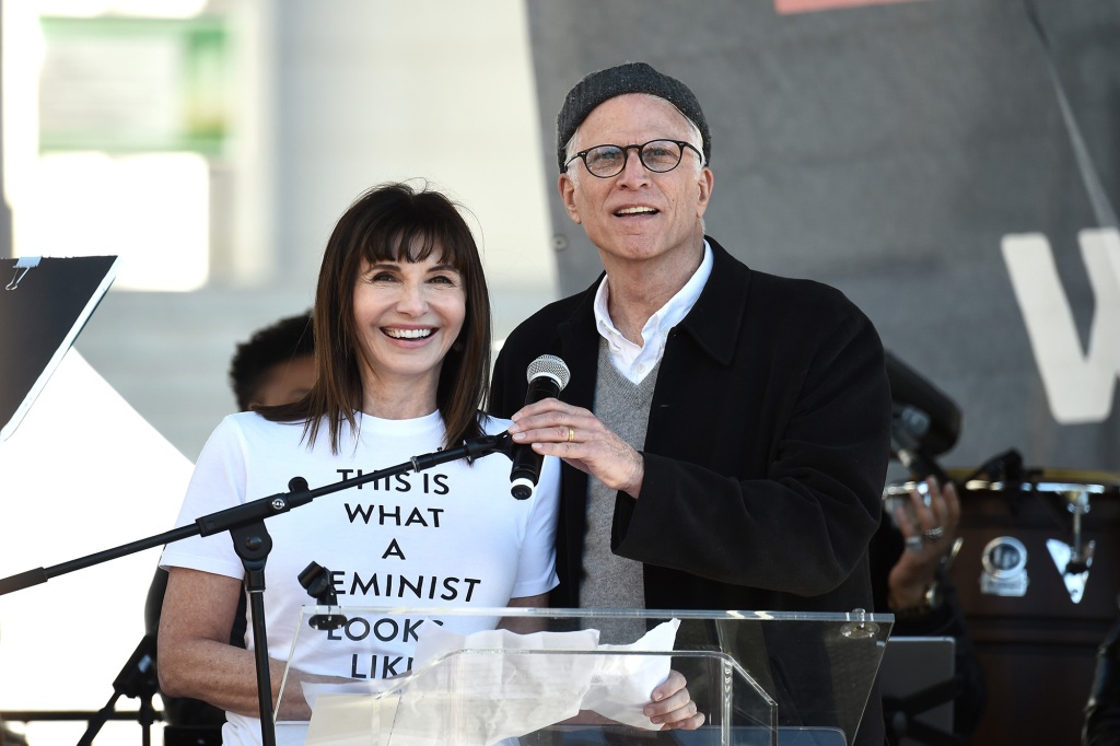 Danson (R) and Mary Steenburgen (L) speak onstage at 2018 Women's March Los Angeles at Pershing Square on January 20, 2018 in Los Angeles, California.