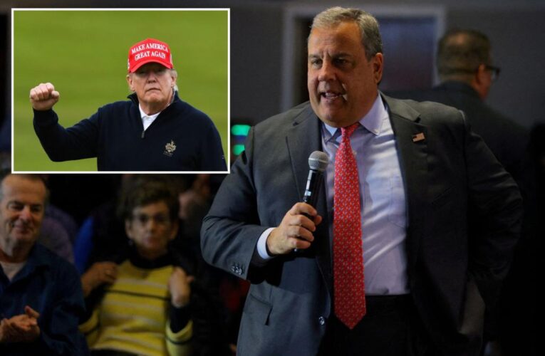 Chris Christie talks weight loss struggles after Trump insult