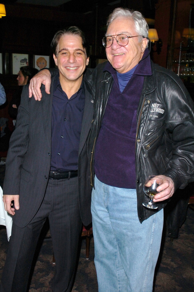 Tony Danza and Pat Cooper pose together at a 2007 New York event.