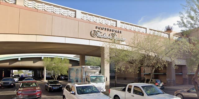 Scottsdale Fashion Square exterior