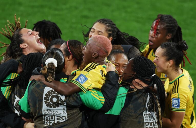 Panama 0-1 Jamaica: Allyson Swaby scores only goal of the game as Jamaica put one foot into knockouts