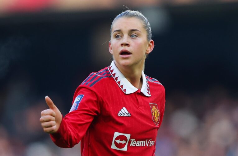 Alessia Russo ready to ‘grow as a player’ after completing free transfer to Arsenal from Manchester United