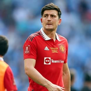 Ferdinand exclusive: Maguire has to decide to leave United or sit on the bench