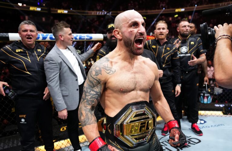 UFC 290: Alexander Volkanovski retains featherweight title with stoppage victory over Yair Rodriguez